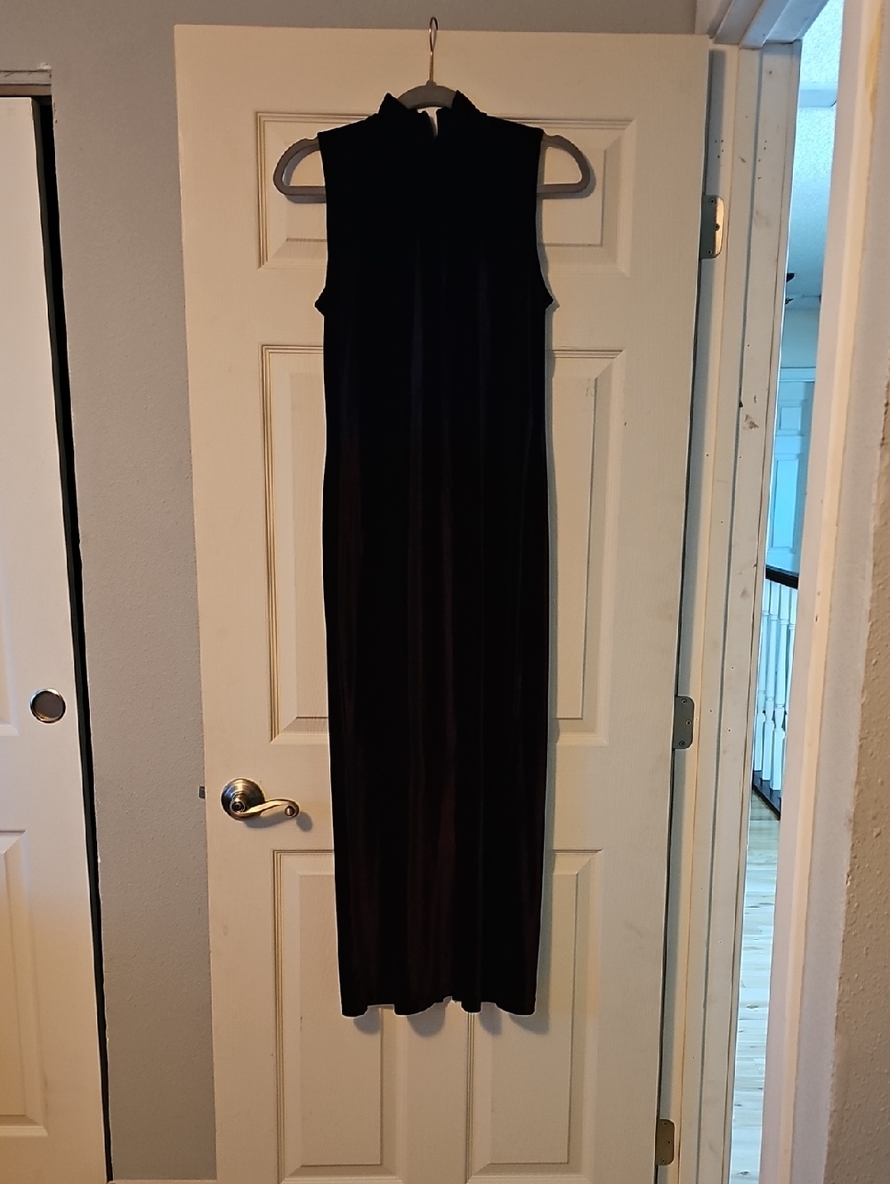 Sleeveless Black Velvet Maxi Dress